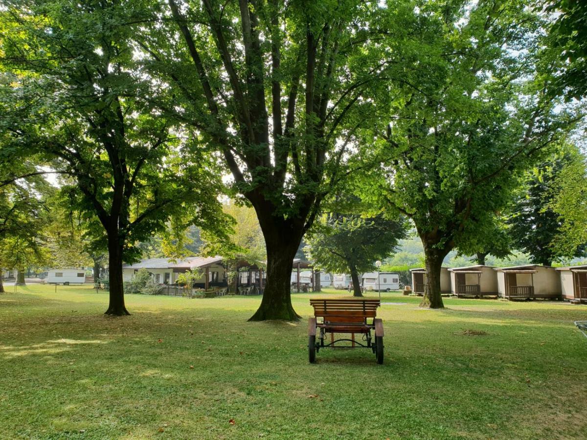 فندق كوموفي  Camping No Stress المظهر الخارجي الصورة